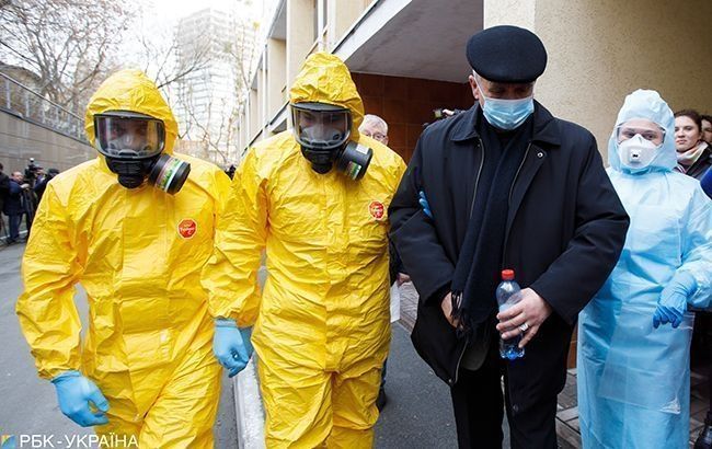 У Львівській області близько 120 осіб підозрюють коронавірус