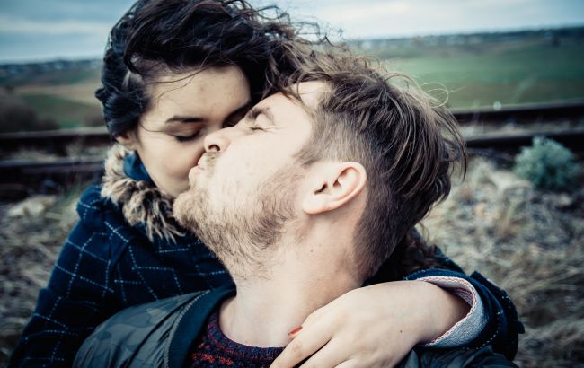 Одна встреча в мае изменит абсолютно все: кого из знаков Зодиака ждет счастливое событие