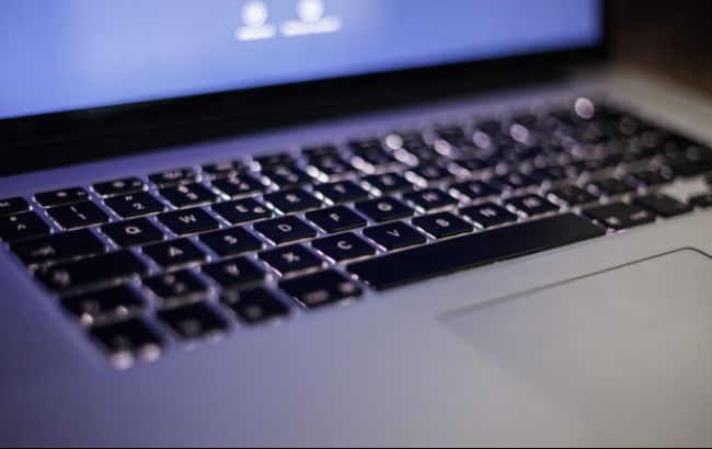 США зняли заборону на провезення ноутбуків в літаках з Туреччини