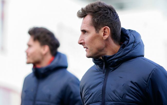 Лучший бомбардир чемпионатов мира приступил к карьере тренера в Австрии