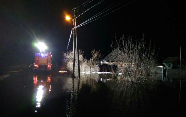 У Сумській області через підтоплення міста Охтирка евакуйовано 43 людини