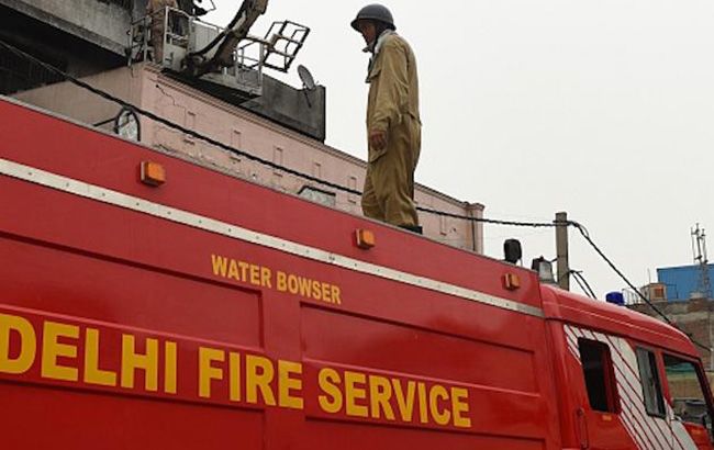 В Індії сталася пожежа на фабриці, десятки загиблих