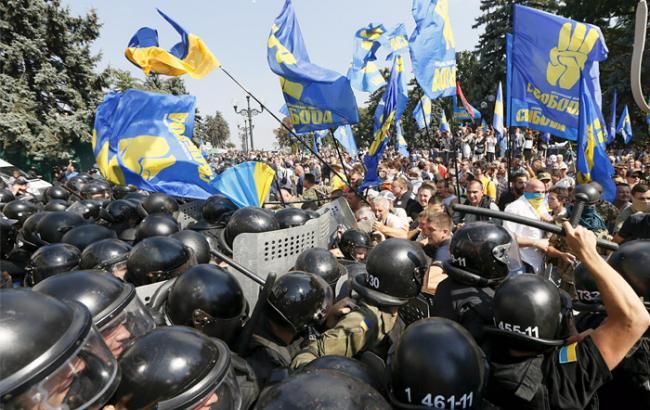 На лечении находятся 15 бойцов, пострадавших в ходе столкновений под Радой