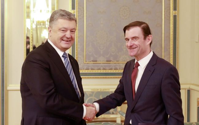Хейл и Порошенко обсудили освобождение украинских моряков из РФ