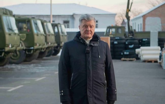 Стало відомо, що Порошенко везе бригаді, яка втопила крейсер "Москва"