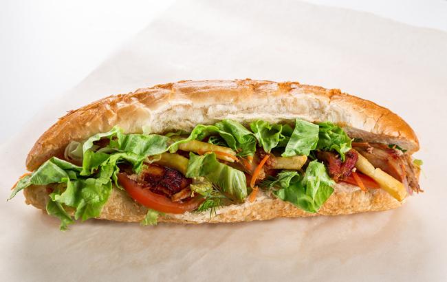 Ночные перекусы: ученые сообщили об опасности поздних трапез