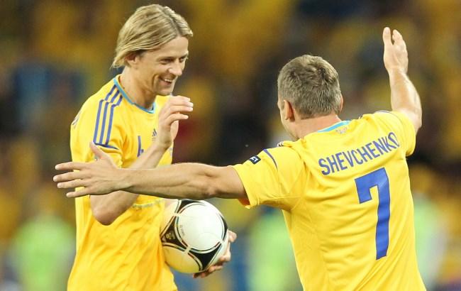 Легендарный украинский футболист не может определиться с будущей карьерой