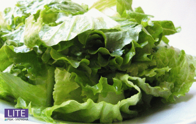 12 незвичайних продуктів, які стануть "родзинкою" вашого салату