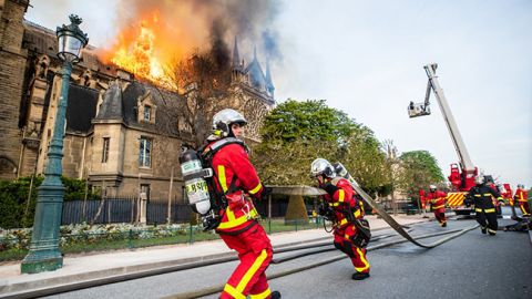Прокуратура не нашла признаков преднамеренного поджога Нотр-Дама