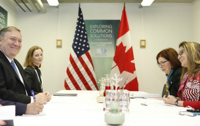 Фриланд и Помпео обсудили совместную работу в Украине