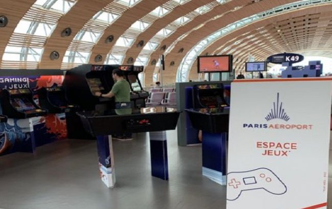 Во Франции компьютерный сбой привел к задержке авиарейсов
