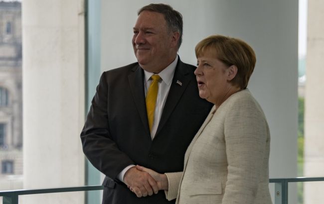 Меркель і Помпео обговорили співпрацю по Україні