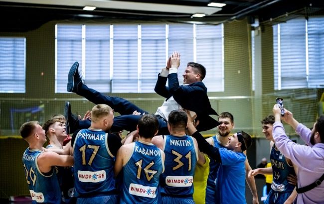 Баскетбольная Суперлига раздала призы по итогам сезона: список победителей