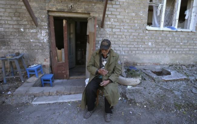 Під Луганськом через обстріл бойовиків поранено 4 мирних жителів, - прес-центр АТО