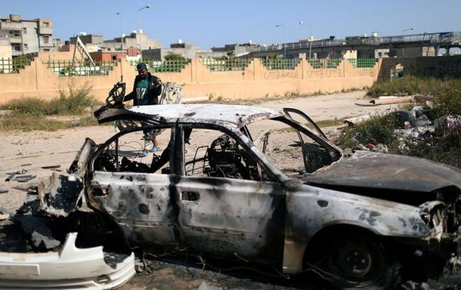 В Ливии нанесли авиаудар по центру мигрантов, есть погибшие