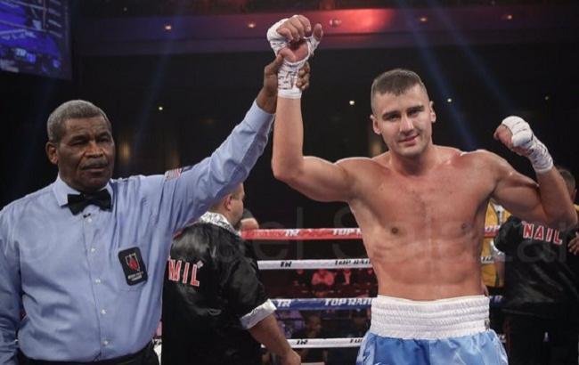 Український боксер знову нокаутував суперника