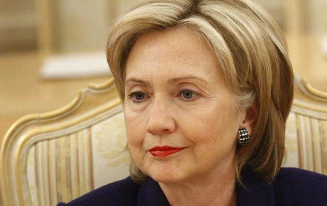 Опитування: в США Клінтон випереджає Трампа за популярністю на 3%