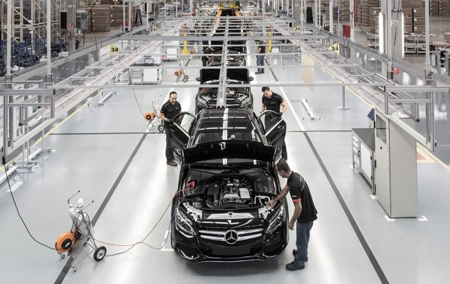 Китайцы поглощают заводы "большой тройки": Great Wall Motor купил предприятие Daimler AG