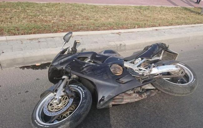 У Тернополі на дамбі насмерть збили мотоцикліста