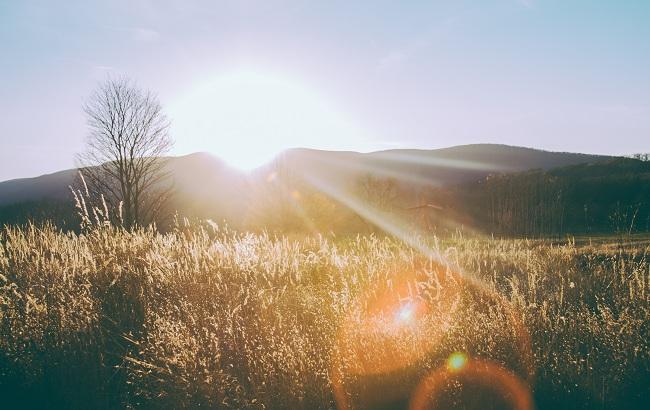 Синоптик порадовала украинцев теплой погодой