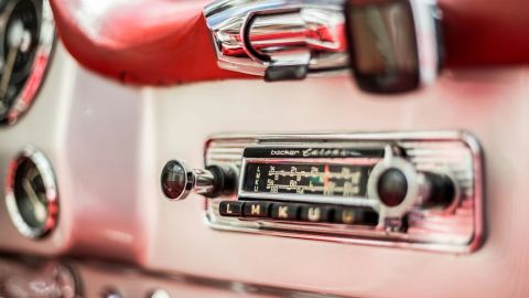 Замена магнитолы. Когда это нужно и где купить: советы экспертов по автозвуку