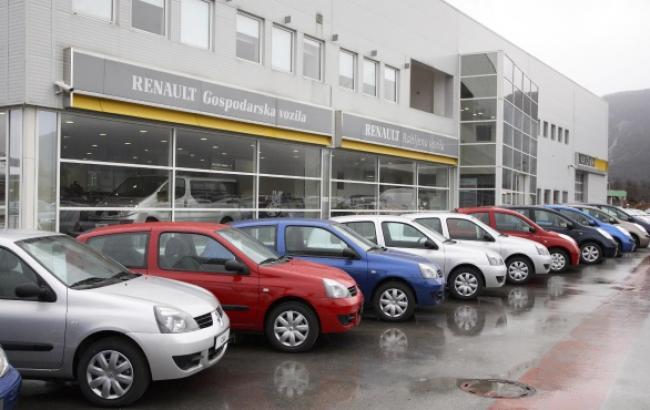 Renault і Nissan заявили про скорочення виробництва в Росії