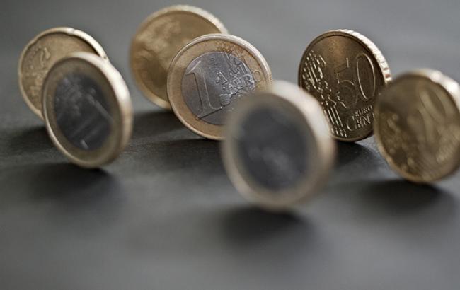 В России курс евро впервые превысил отметку 60 рублей