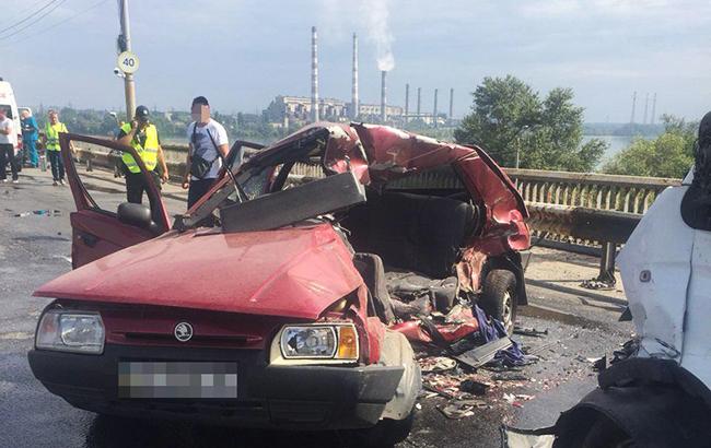 У Дніпрі в ДТП на Південному мосту загинули дві людини