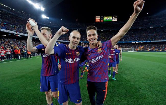 Працівники "Барселони" влаштували чемпіонський коридор команді на прохання Піке