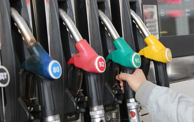 Ціни на бензин в Києві 28 лютого не змінилися