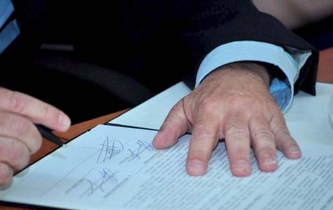 В сети показали фото французских депутатов в "ДНР"