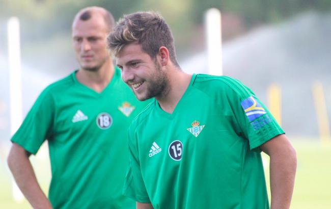 Зозуля отыграл тайм в товарищиском матче "Бетиса"