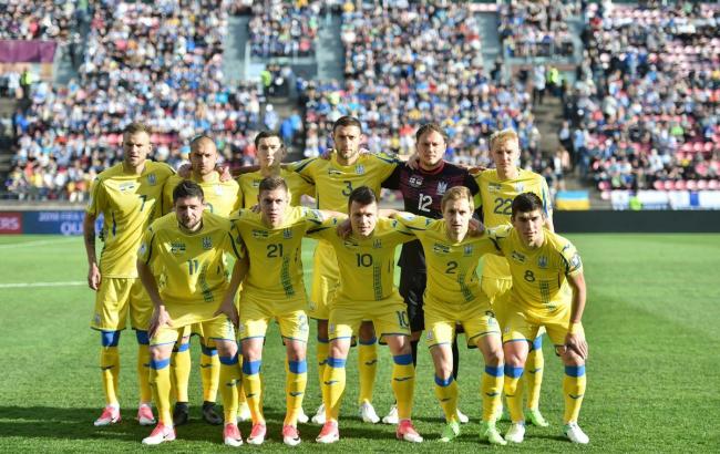Збірна України втратила дві позиції у рейтингу ФІФА