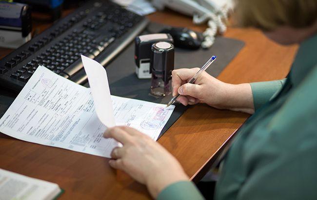 До Єдиного держреєстру внесено перші електронні декларації