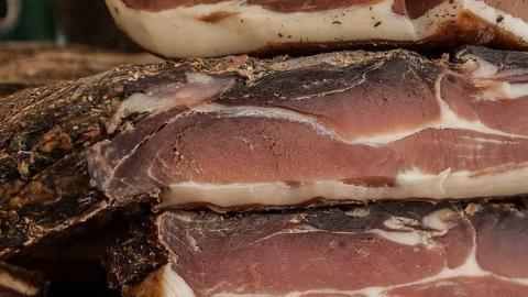 В "ДНР" заборонили ввезення української свинини