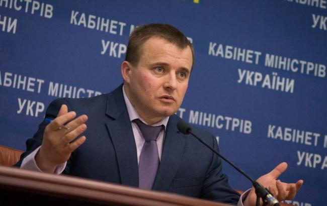 Минэнерго: с Донбасса по железной дороге вывозится в 10 раз больше угля, чем импортируется