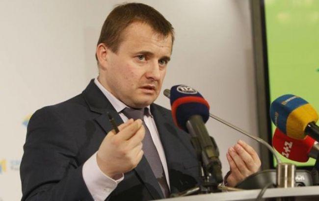 Демчишин предлагает направлять средства от ликвидации шахт на погашение долгов перед шахтерами