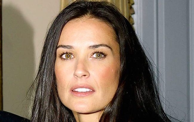 Деловая Деми Мур: идеальный офисный look от голливудской актрисы