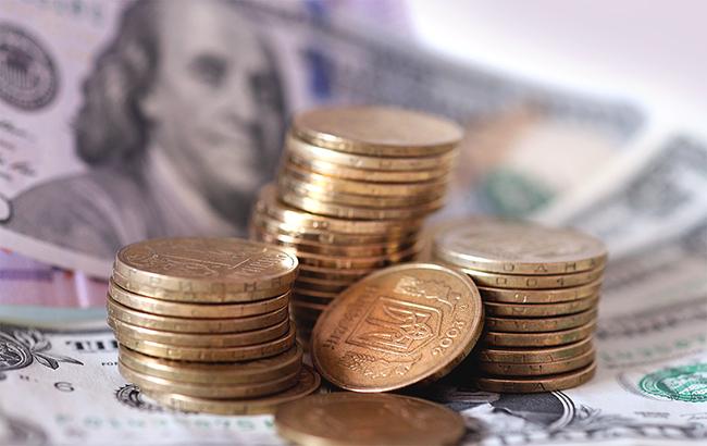 Курс долара на міжбанку 24 січня знизився до 27,27