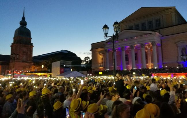 У Німеччині на музичному фестивалі відбулися масштабні сутички з поліцією