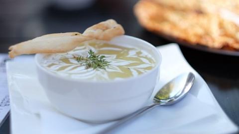 Крем-суп з цвітної капусти з рибою: смачний і ситний обід