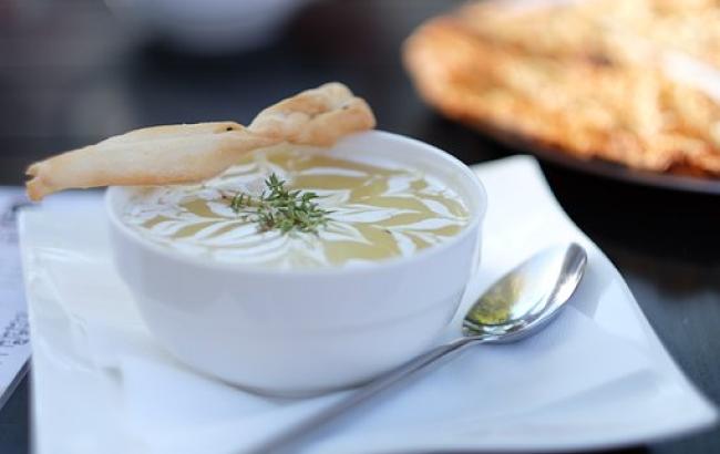 Крем-суп з цвітної капусти з рибою: смачний і ситний обід