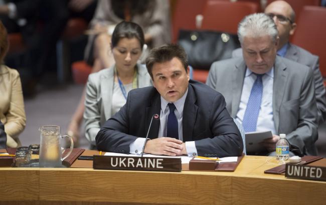 Міжнародний тиск змусить РФ поміняти формат миротворчої місії на Донбасі, - Клімкін