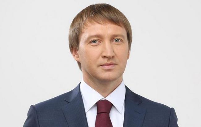 Україна експортувала 27 млн тонн урожаю агропродукції у 2016, - Кутовий