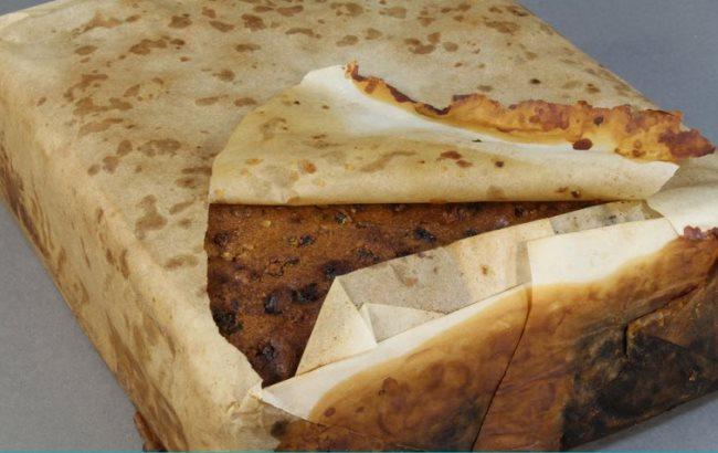 В Антарктиці виявили 106-річний фруктовий пиріг
