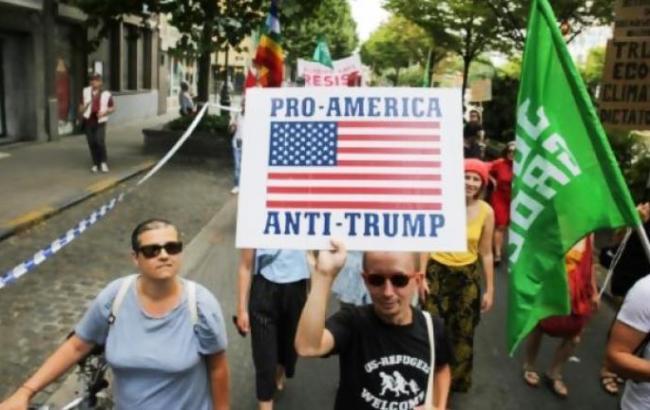 В Брюсселе прошел митинг против приезда Трампа на саммит НАТО