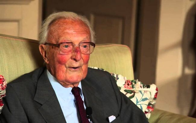 В Британии умер бывший генсек НАТО