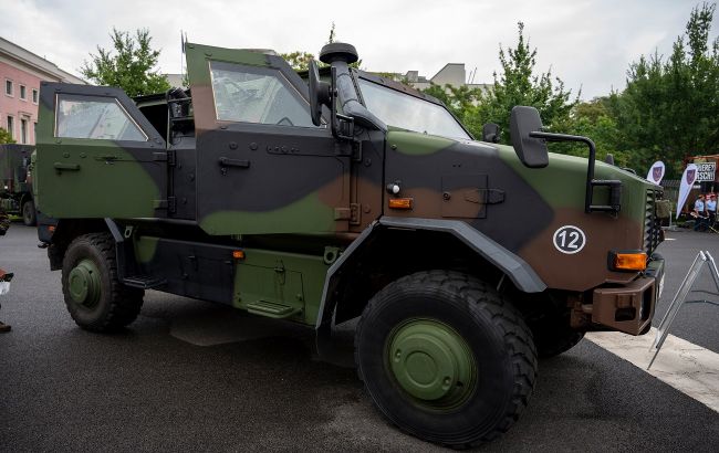 Германия отказала Украине в поставках бронеавтомобилей Dingo, - Bild