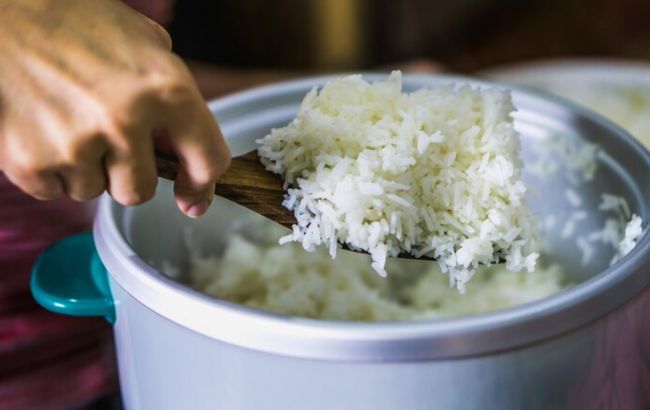 Склеїться і буде несмачним: 6 головних помилок під час приготування рису