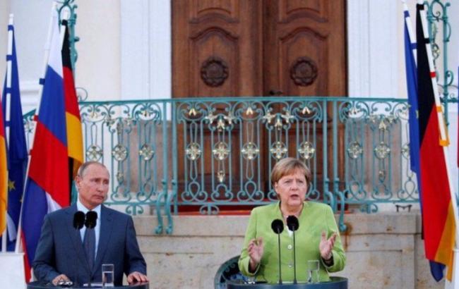 Меркель и Путин согласовали темы переговоров